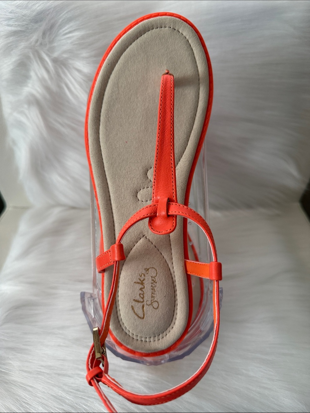 Clarks Coral Orange Leather T-Strap Sandal - size 7.5